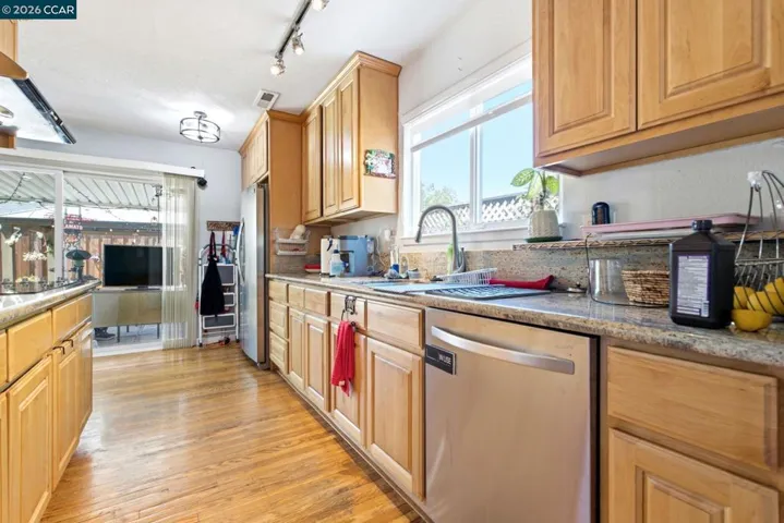 838 Cherokee Dr, Livermore, California 94551