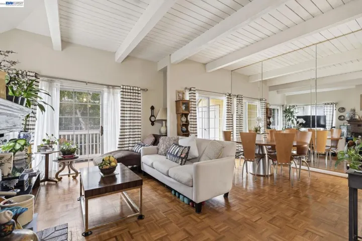 316 E 2nd St., Benicia, California 94510