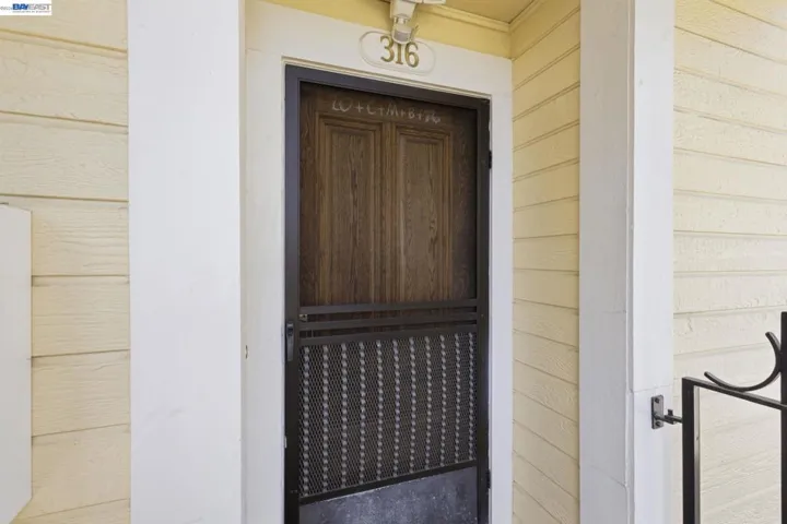 316 E 2nd St., Benicia, California 94510