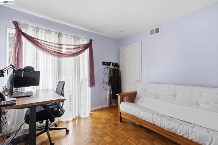 316 E 2nd St., Benicia, California 94510