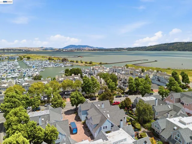 316 E 2nd St., Benicia, California 94510