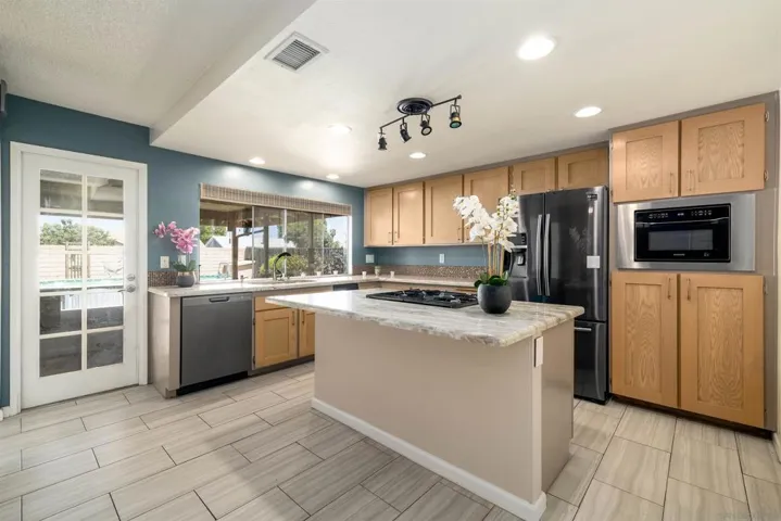 26968 Pinckney, Menifee, California 92586