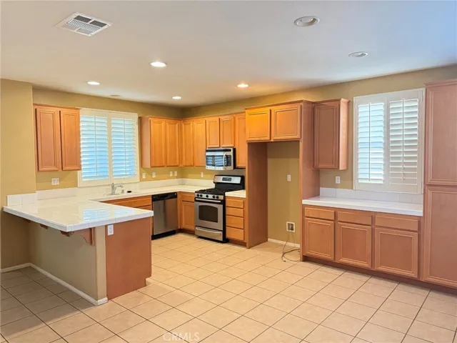 8090 Cornwall Court 13, Rancho Cucamonga, California 91739
