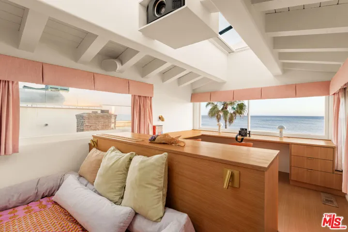 23422 Malibu Colony Road 98, Malibu, California 90265