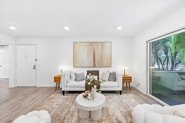 755 N Fair Oaks Avenue 1, Sunnyvale, California 94085