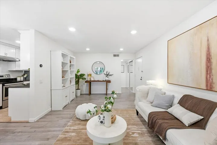 755 N Fair Oaks Avenue 1, Sunnyvale, California 94085