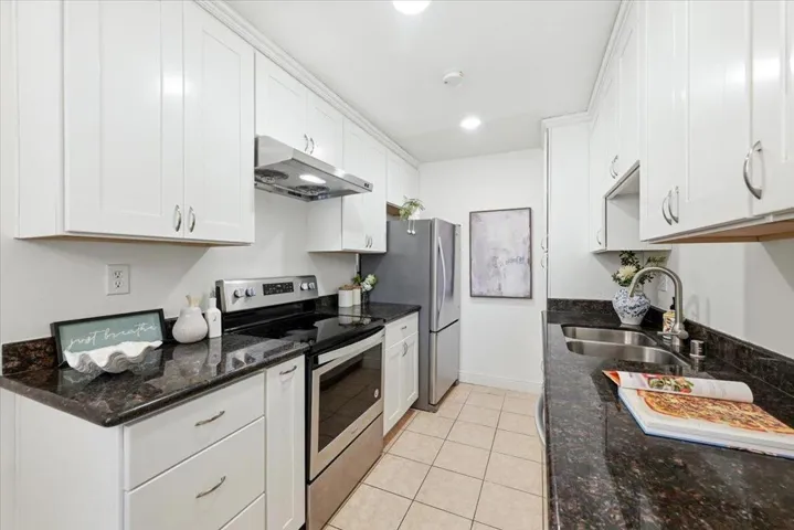 755 N Fair Oaks Avenue 1, Sunnyvale, California 94085