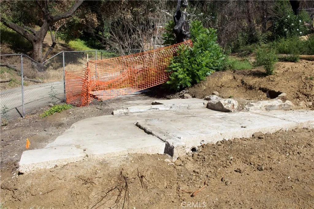 An existing abandoned septic/cistern.