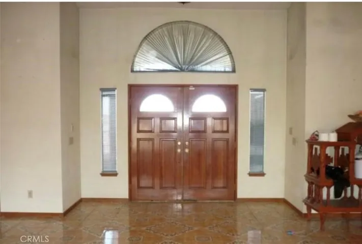 6888 Bookasta, Adelanto, California 92301