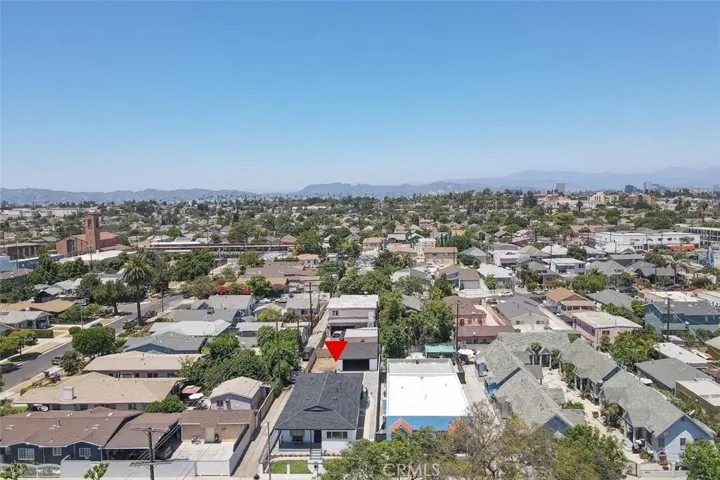 1839 W 35th, Los Angeles, California 90018
