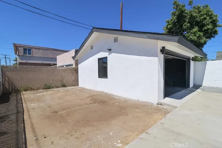 1839 W 35th, Los Angeles, California 90018
