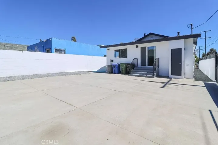 1839 W 35th, Los Angeles, California 90018