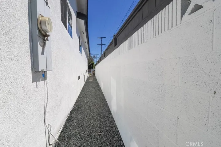 1839 W 35th, Los Angeles, California 90018