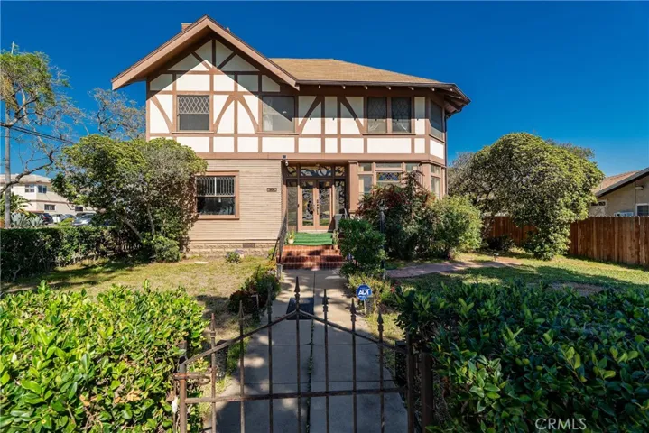 305 F, National City, California 91950