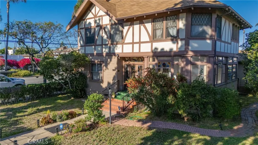 305 F, National City, California 91950