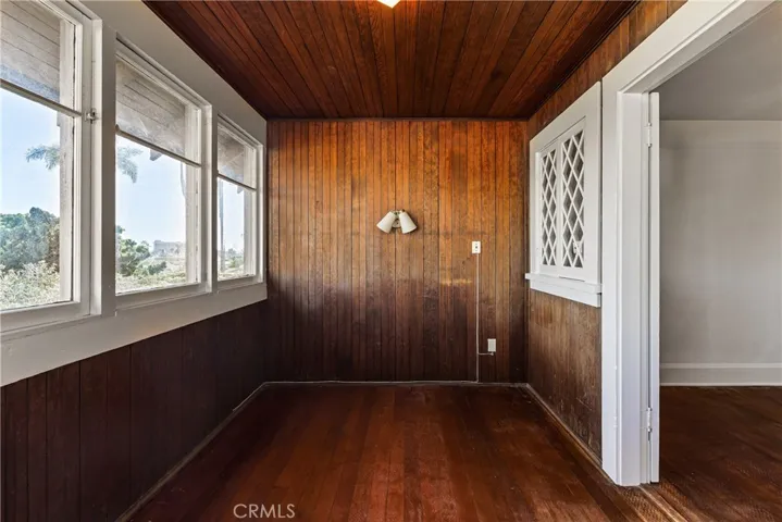 305 F, National City, California 91950