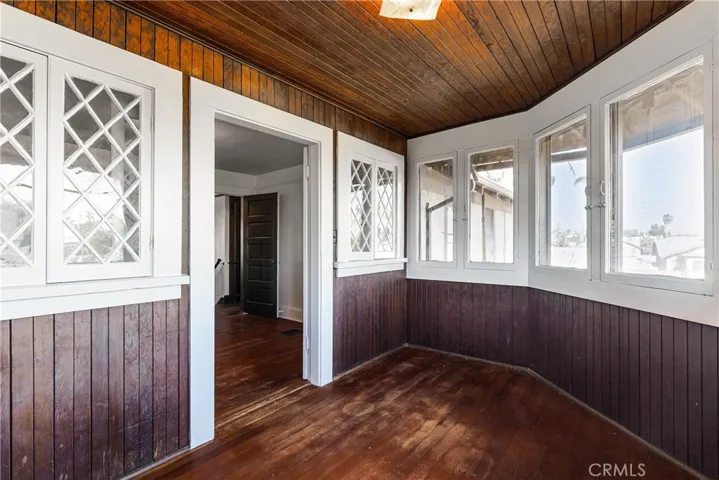 305 F, National City, California 91950