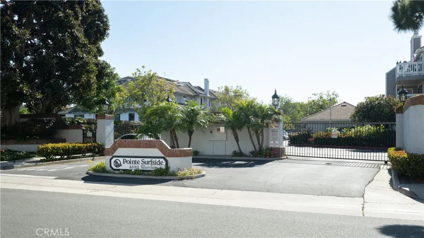 Welcome to Gated Community of Pointe Surfside