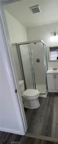 2710 Raymond Avenue, Los Angeles, California 90007