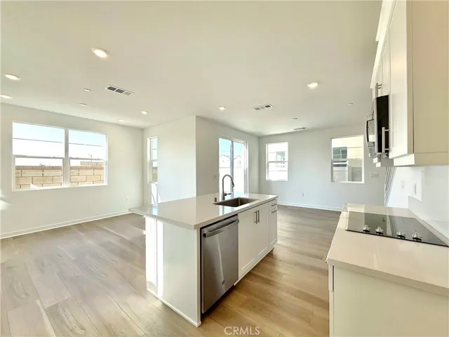 4553 S Patterson Paseo, Ontario, California 91762