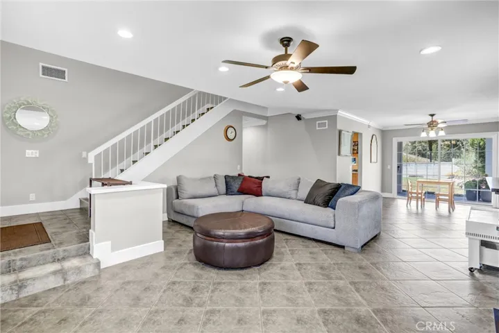 2843 Bowdoin Street, La Verne, California 91750