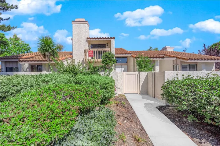 1968 Olivewood Court, Thousand Oaks, California 91362