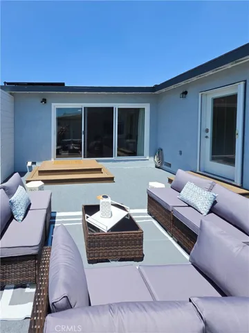 5502 Carfax Avenue, Lakewood, California 90713