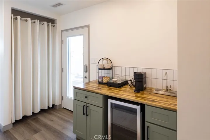 5502 Carfax Avenue, Lakewood, California 90713