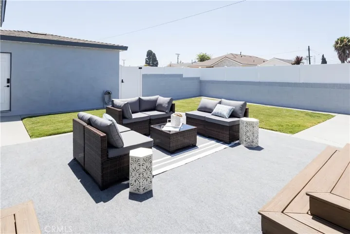 5502 Carfax Avenue, Lakewood, California 90713