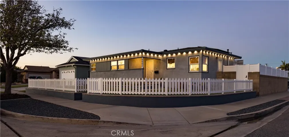 5502 Carfax Avenue, Lakewood, California 90713