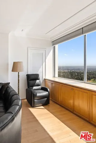 2220 Avenue Of The Stars 2701, Los Angeles, California 90067
