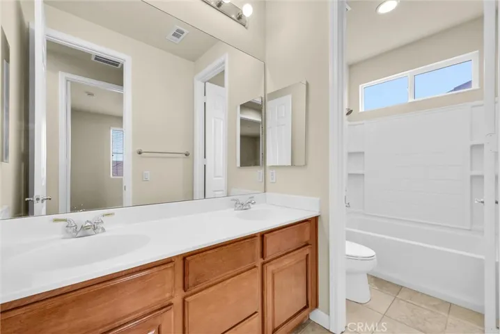 Upstairs bath #4