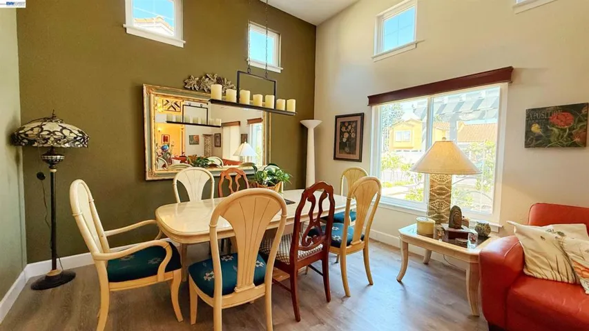 406 Stanford St, Vacaville, California 95687
