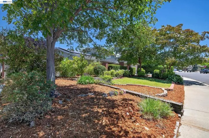 2360 Hampton Rd, Livermore, California 94550