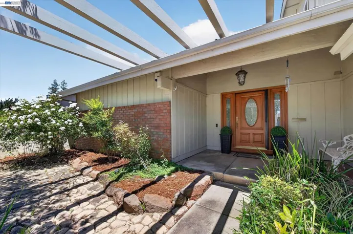 2360 Hampton Rd, Livermore, California 94550