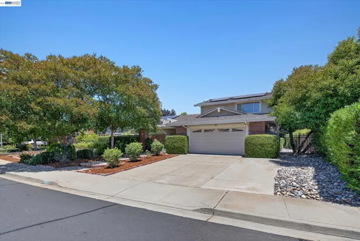 2360 Hampton Rd, Livermore, California 94550