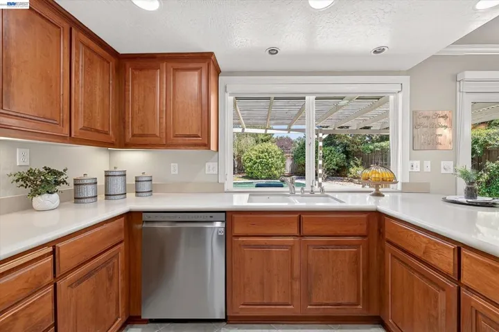 2360 Hampton Rd, Livermore, California 94550