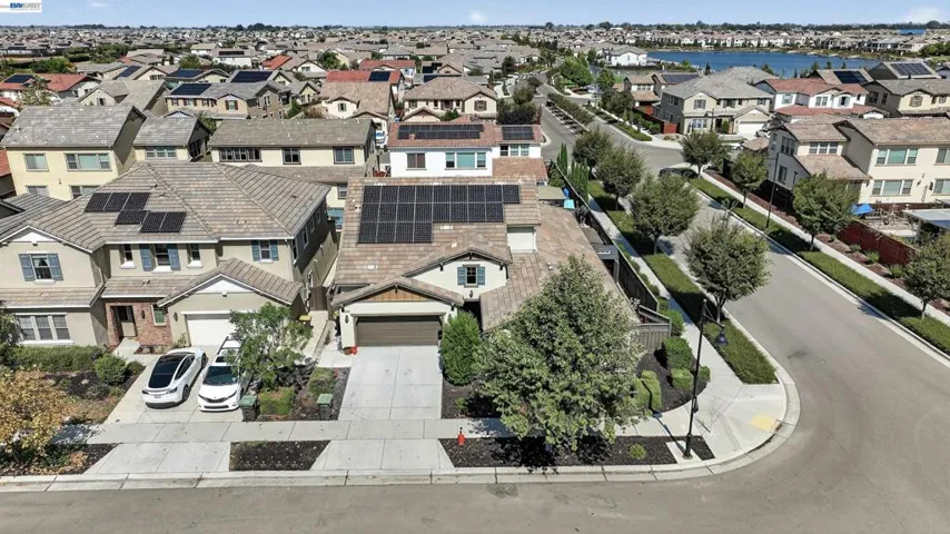 1787 Branson Court, Lathrop, California 95330