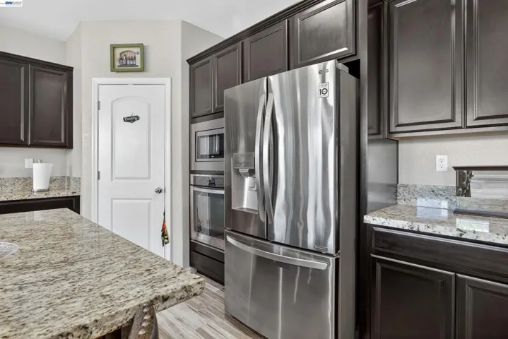 1787 Branson Court, Lathrop, California 95330