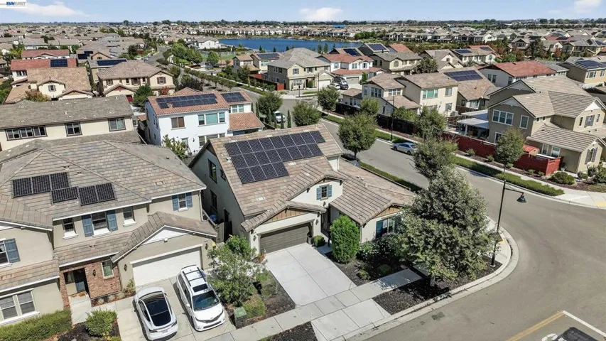 1787 Branson Court, Lathrop, California 95330