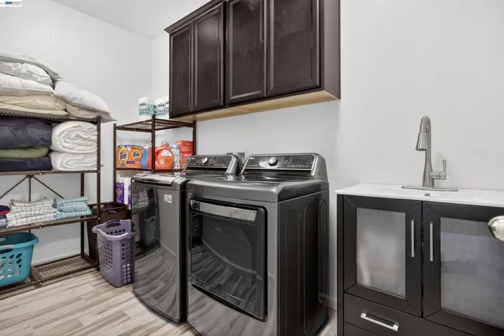 1787 Branson Court, Lathrop, California 95330
