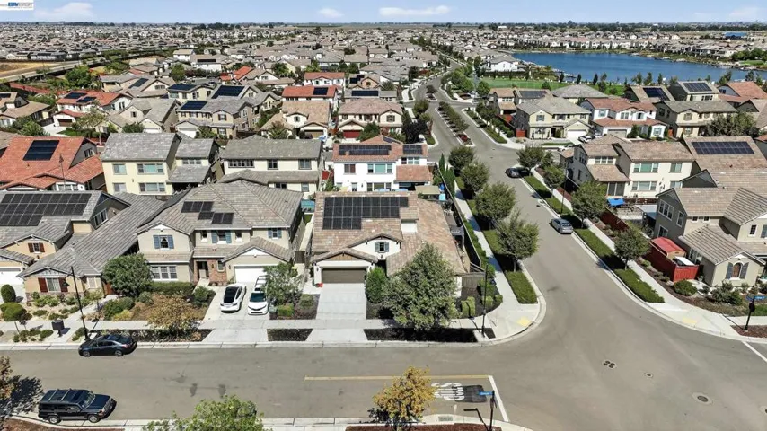 1787 Branson Court, Lathrop, California 95330