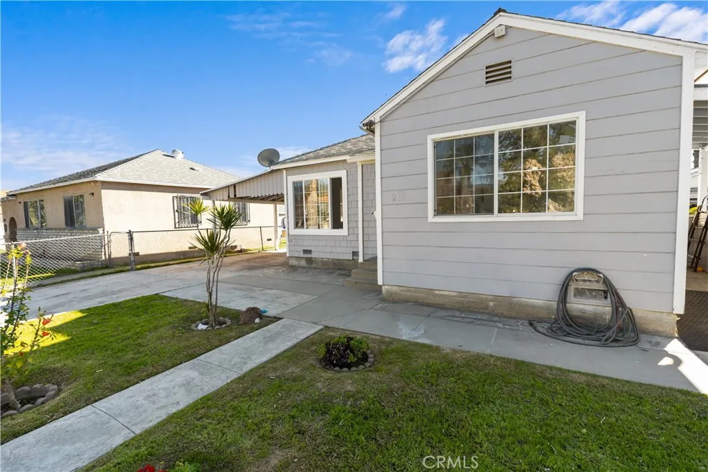 243 E Olive, San Bernardino, California 92410 — photo 4