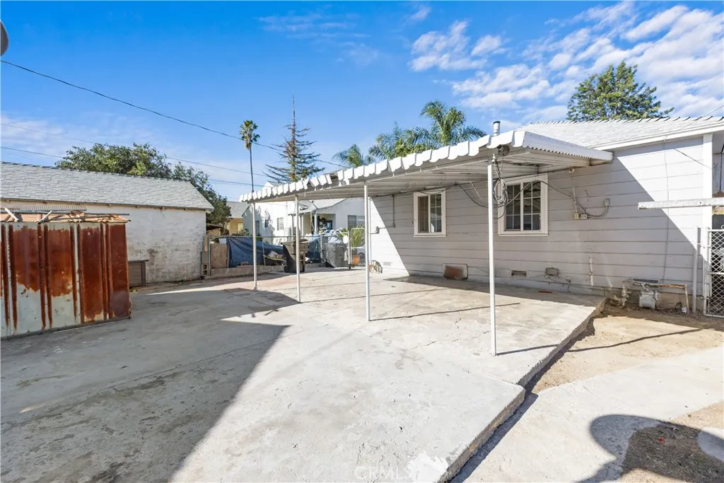 243 E Olive, San Bernardino, California 92410 — photo 5
