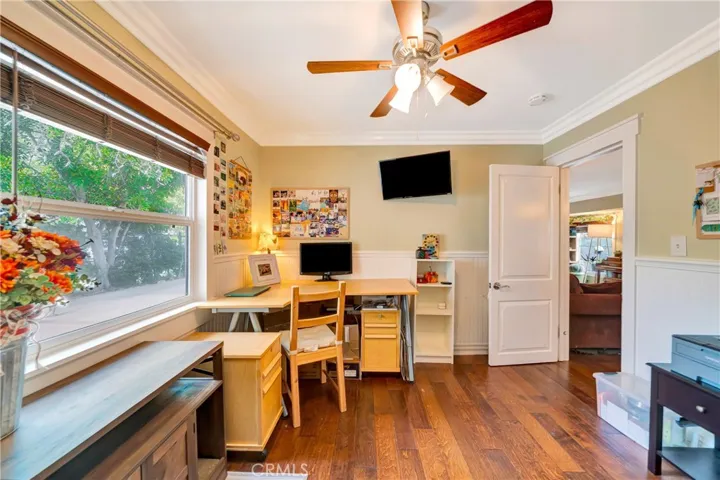 720 S Parton, Santa Ana, California 92701