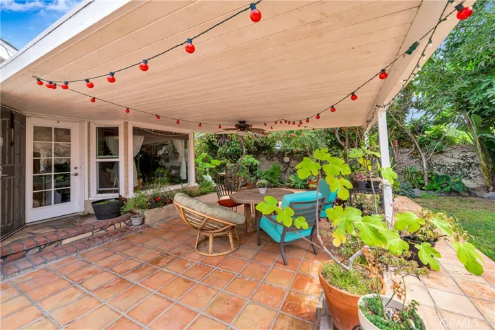 720 S Parton, Santa Ana, California 92701