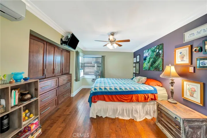 720 S Parton, Santa Ana, California 92701