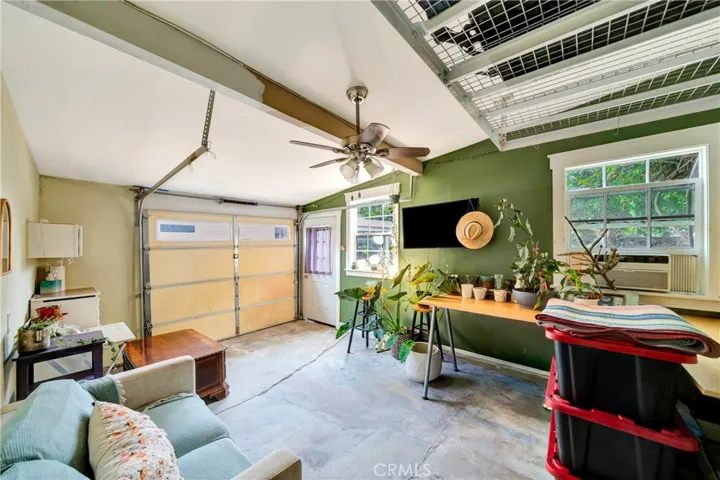 720 S Parton, Santa Ana, California 92701