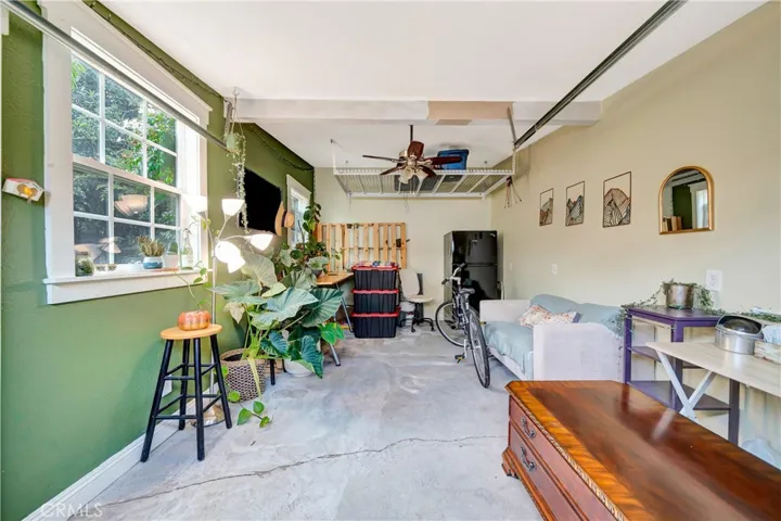 720 S Parton, Santa Ana, California 92701