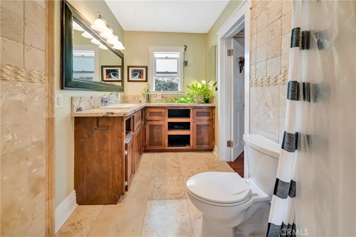 720 S Parton, Santa Ana, California 92701